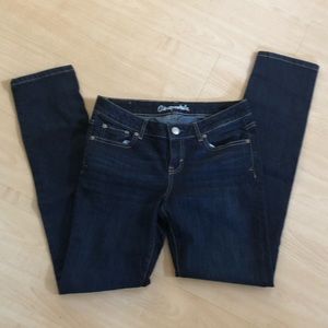 Aeropostale Bayla Skinny Jeans size 8